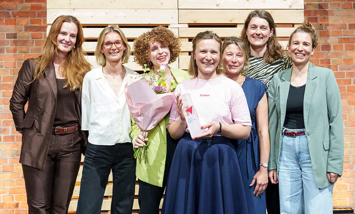 Hannah Bergmann, Michaela Putzer, Jenny Claus, Anne-Marie Pellegrin, Merle Leisner und Teresa Mylord 