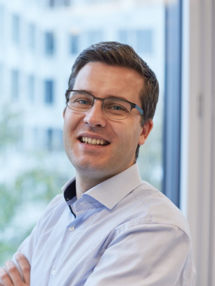 Dr. Christian Knebel