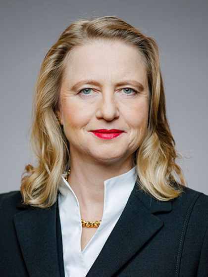 Prof. Dr. Luise Hölscher