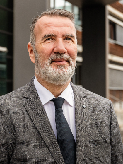 Steffen Schütz