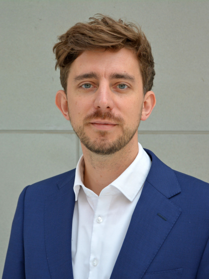 Dr. Nicolas Keller