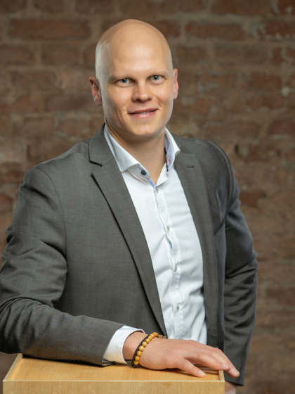 thomas_hollmann